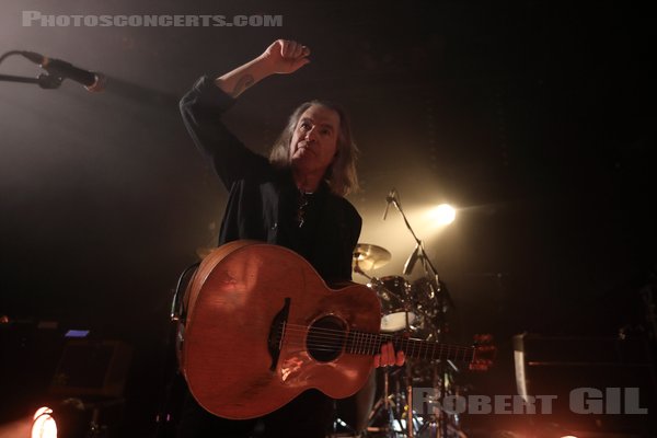 NEW MODEL ARMY - 2024-03-30 - PARIS - Trabendo - 